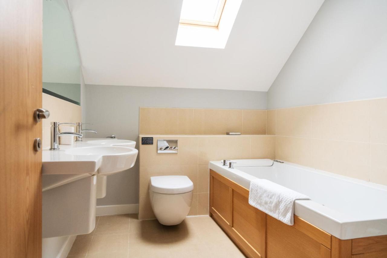 Fistral Hot Tub House For 8 On Retallack Resort New Quay Extérieur photo